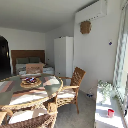 Apartment Estudio Costa *